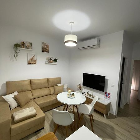 Apartamento Vitelio Carmona  Luaran gambar