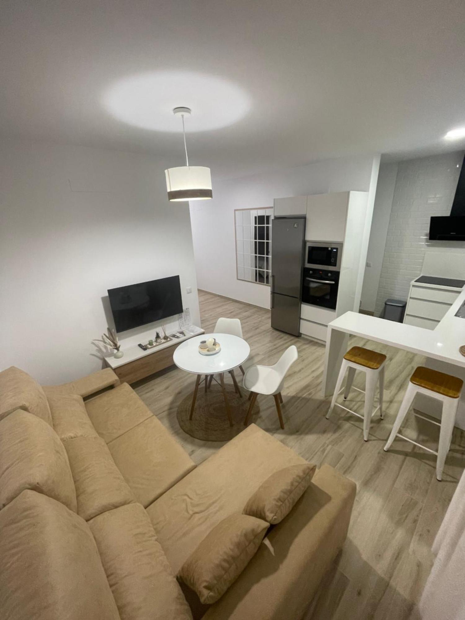 Apartamento Vitelio Carmona  Luaran gambar