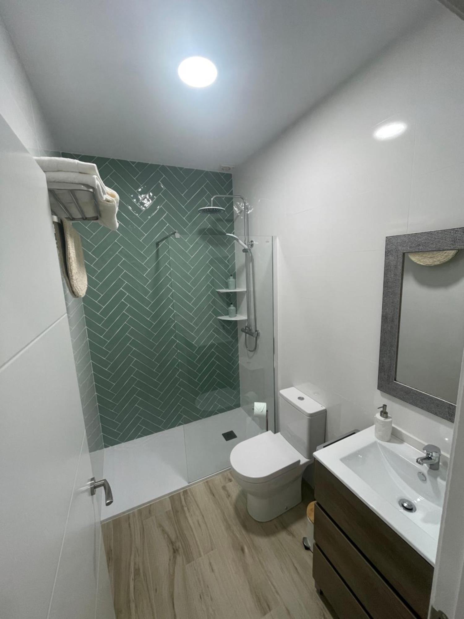 Apartamento Vitelio Carmona  Luaran gambar