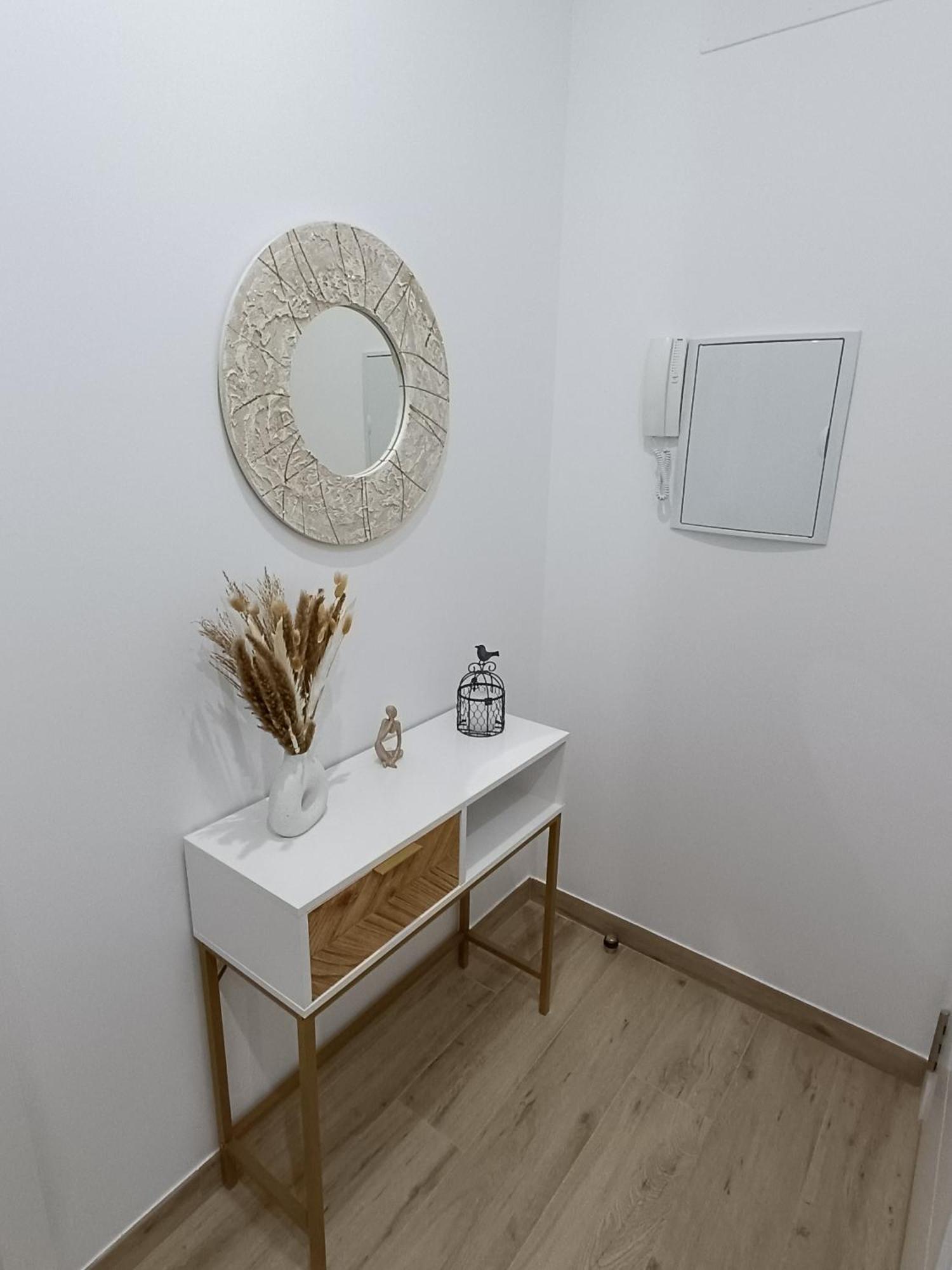 Apartamento Vitelio Carmona  Luaran gambar