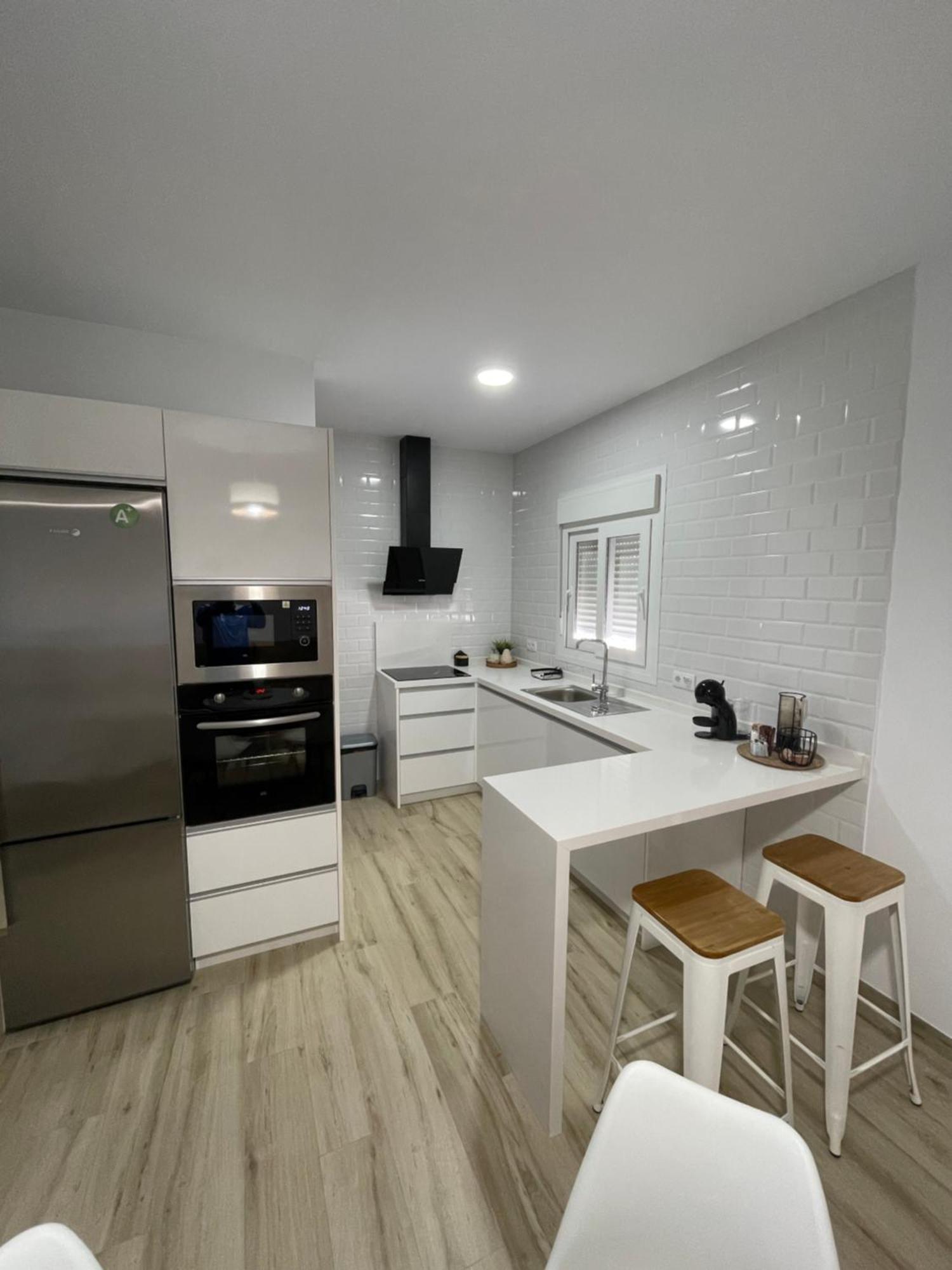Apartamento Vitelio Carmona  Luaran gambar