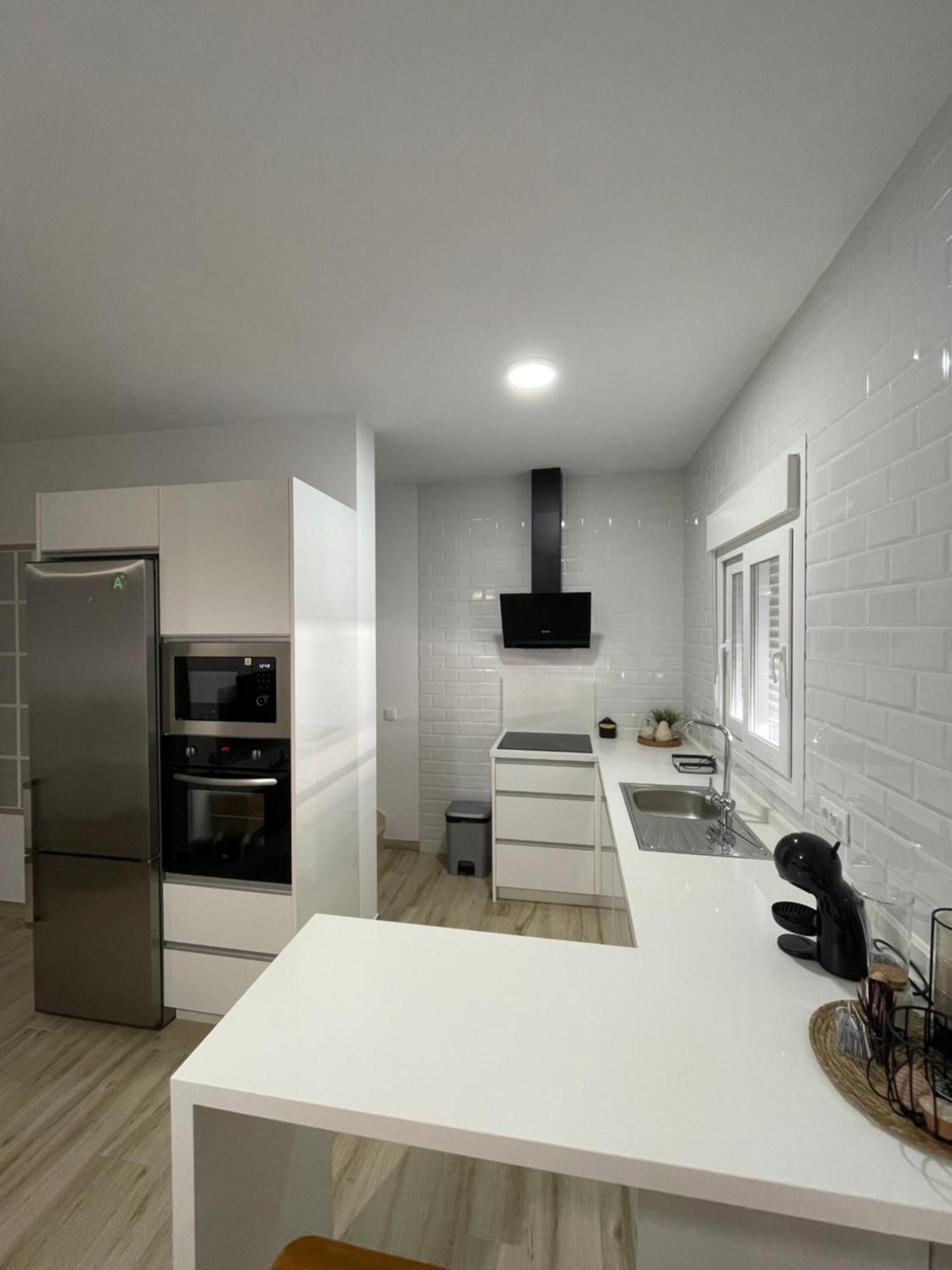 Apartamento Vitelio Carmona  Luaran gambar
